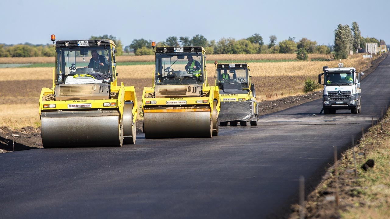 Ви зараз переглядаєте З наступного року Укравтодор відмовиться від поточного середнього ремонту доріг